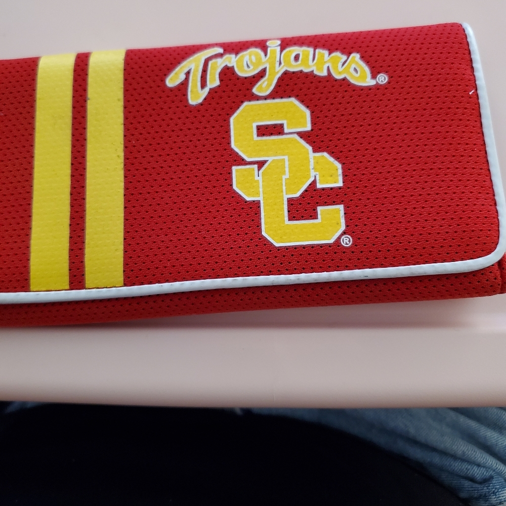 USC WALLET